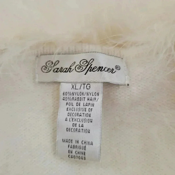 Sarah Spencer NWOT Creamy White Short Sleeve Sweater trimmed with Rabbit  Hair - Picture 7 of 7